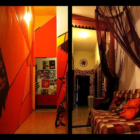 Downtown Hostel Budapeste Exterior foto