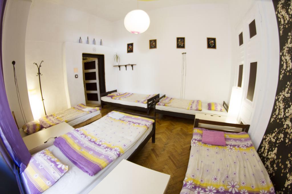 Downtown Hostel Budapeste Exterior foto