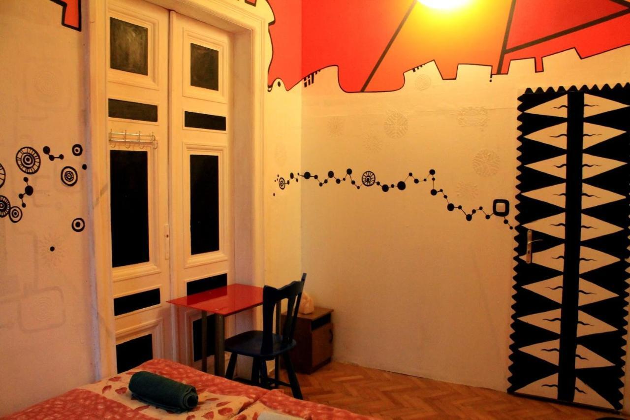 Downtown Hostel Budapeste Quarto foto